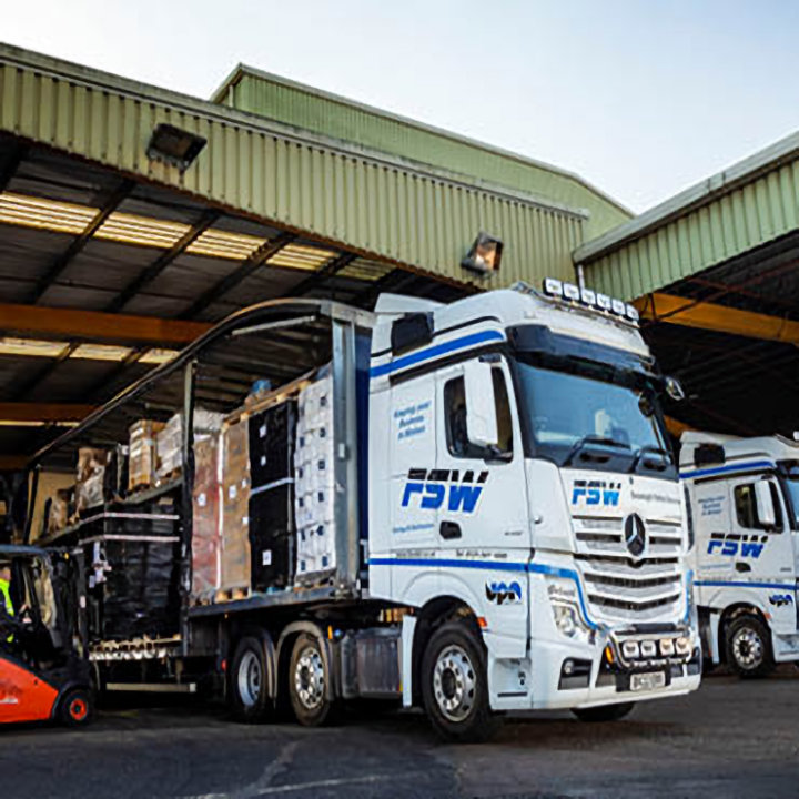 FSW recalls a century-long heritage with three new Actros from Midlands Truck & Van