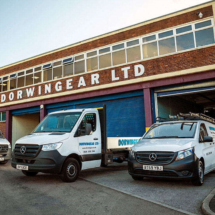 Dorwingear strengthens its connections with Mercedes-Benz Vito and Midlands Truck & Van