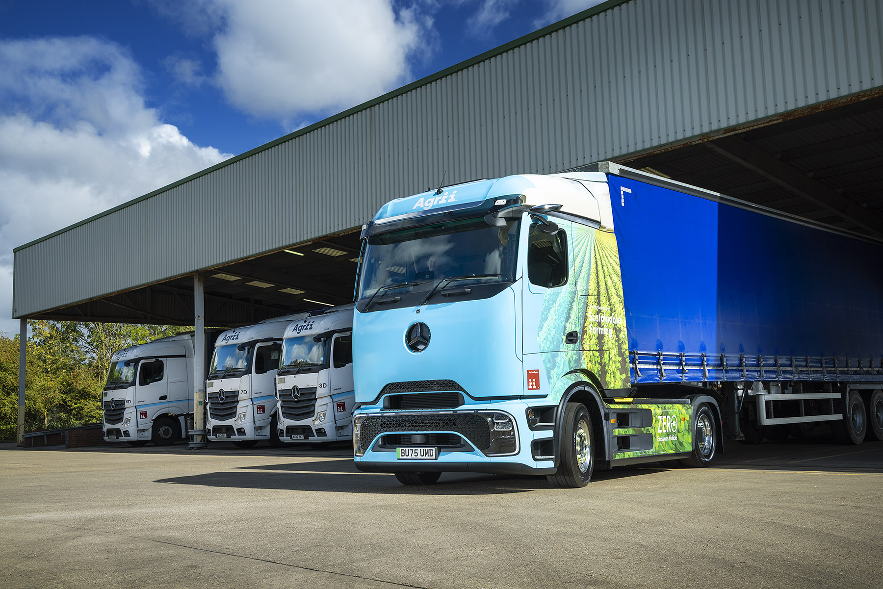 Agrii takes delivery of its first all-electric Mercedes-Benz eActros 600