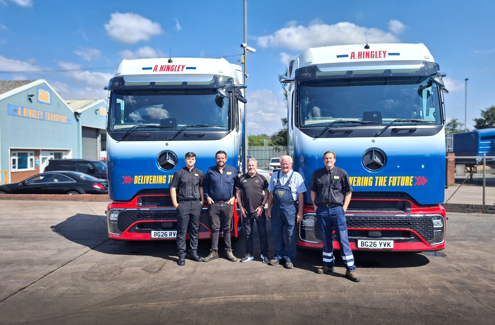 Midlands Truck & Van Announces New Partnership with A Hingley Transport Ltd