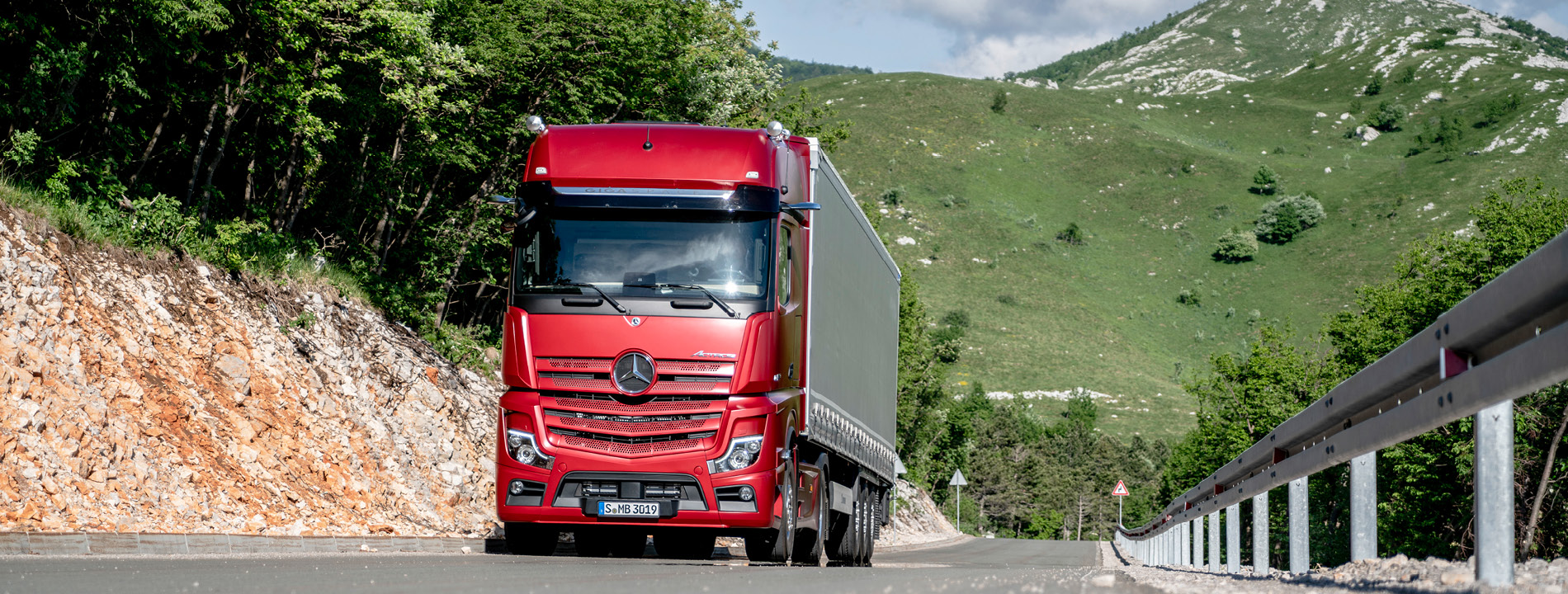 The new Actros.