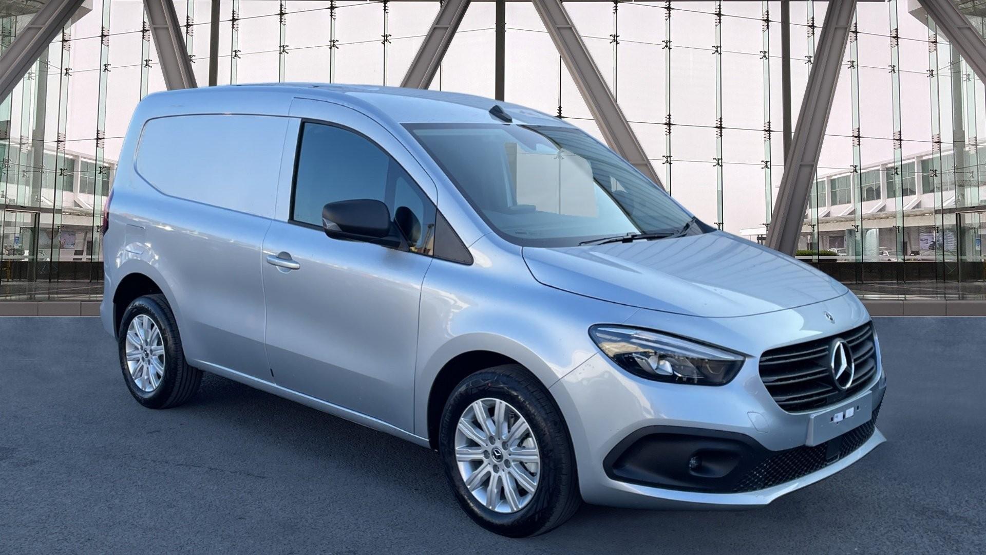 110 Van L1 PREMIUM