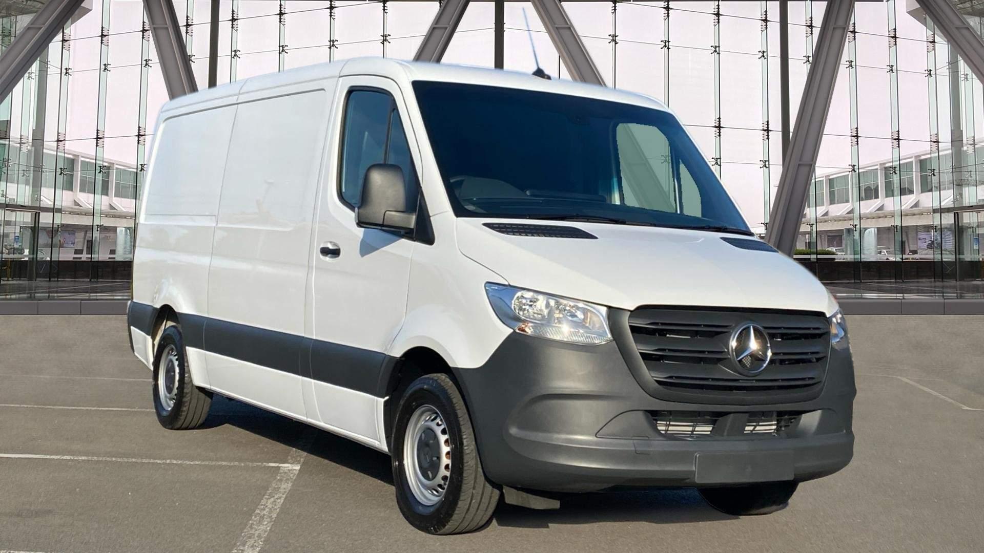 315 Van L2 H1 PROGRESSIVE RWD
