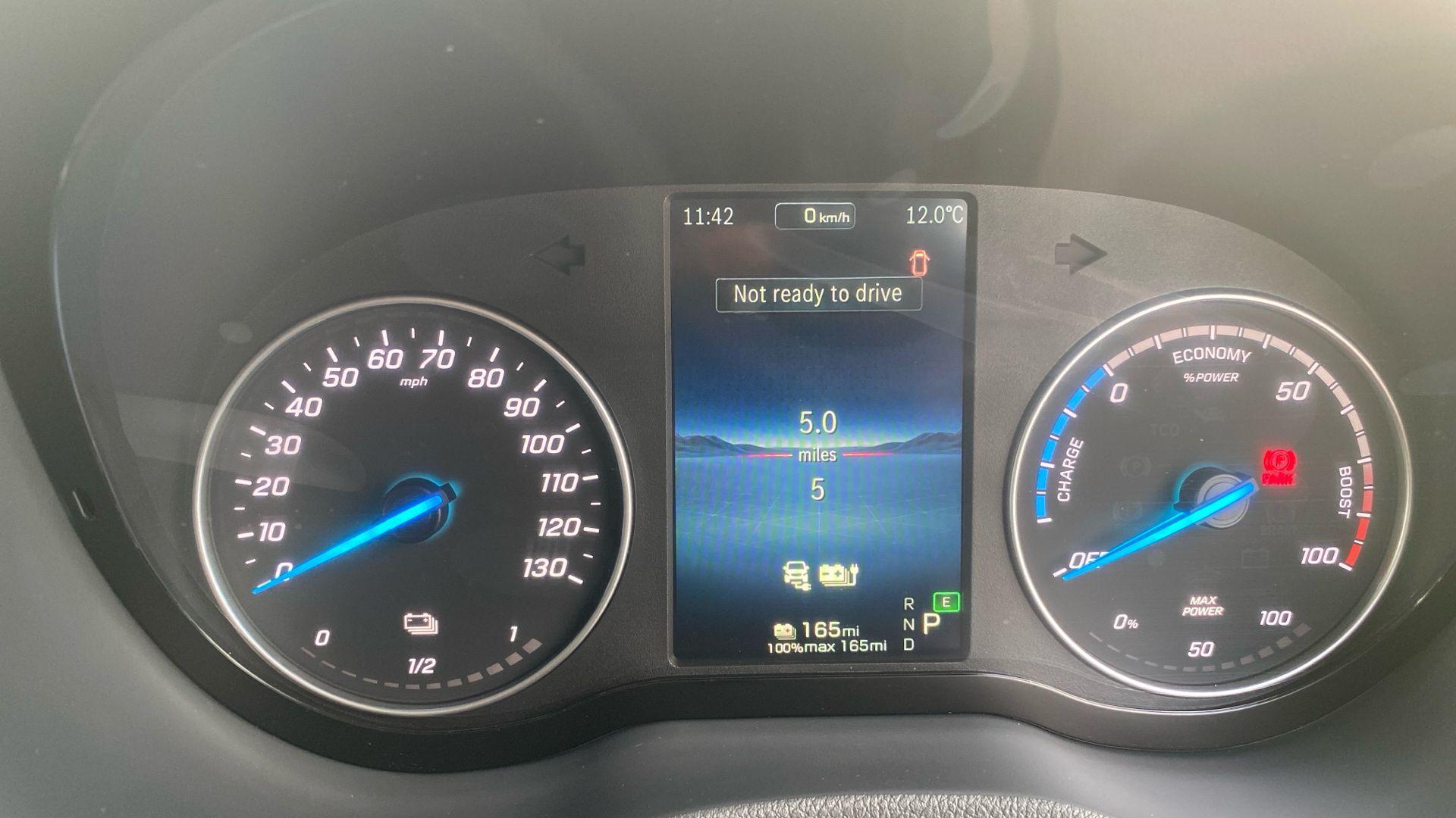 314 81kWh PRO Auto L2 H2 5dr Image 25