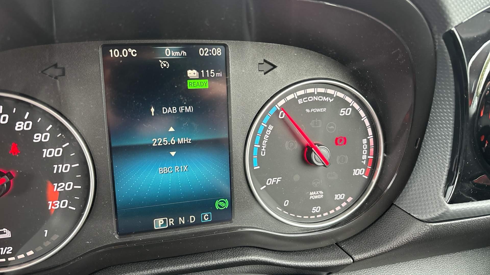 45kWh Progressive Auto L1 5dr Image 46