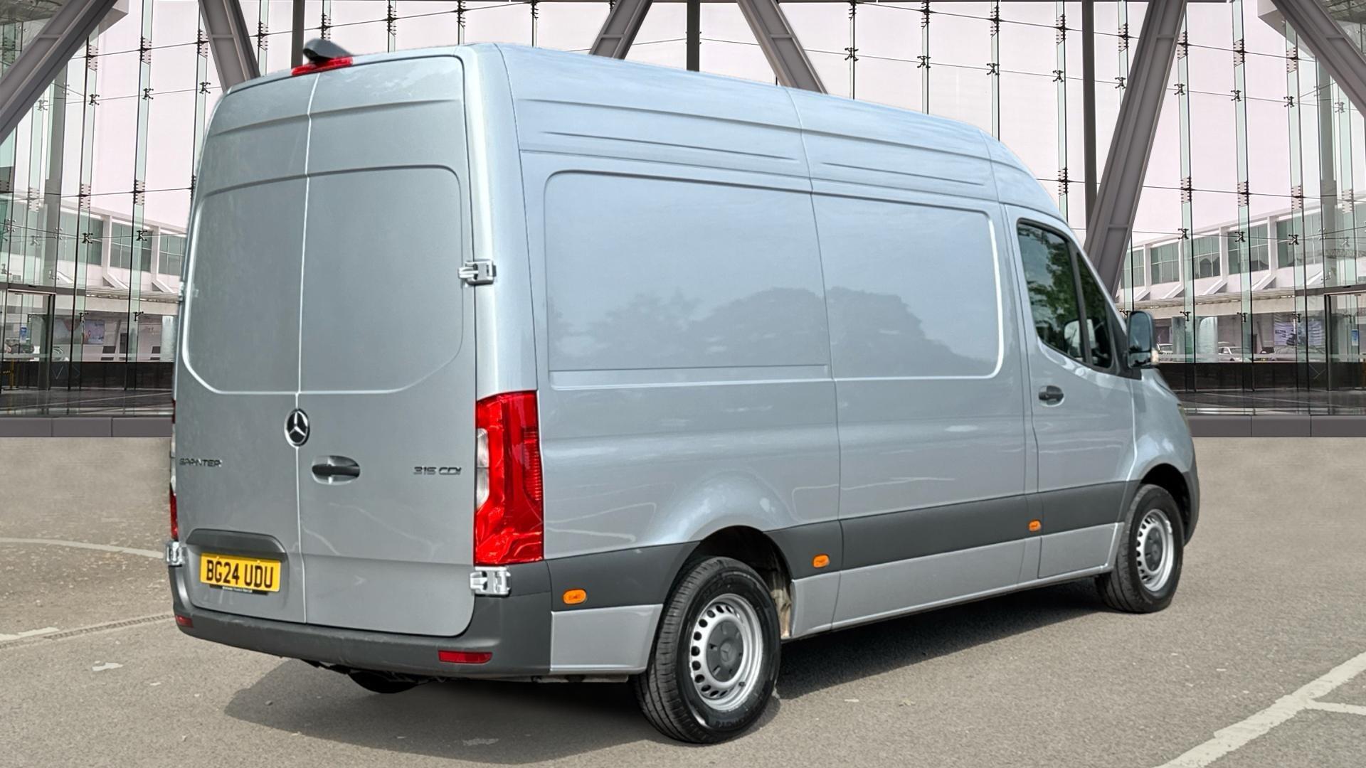 315CDI PRO 9G-Tronic RWD L2 H2 Eu6 150PS Image 16