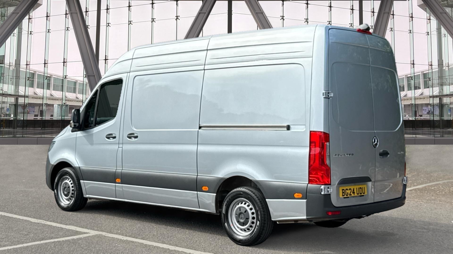 315CDI PRO 9G-Tronic RWD L2 H2 Eu6 150PS Image 17