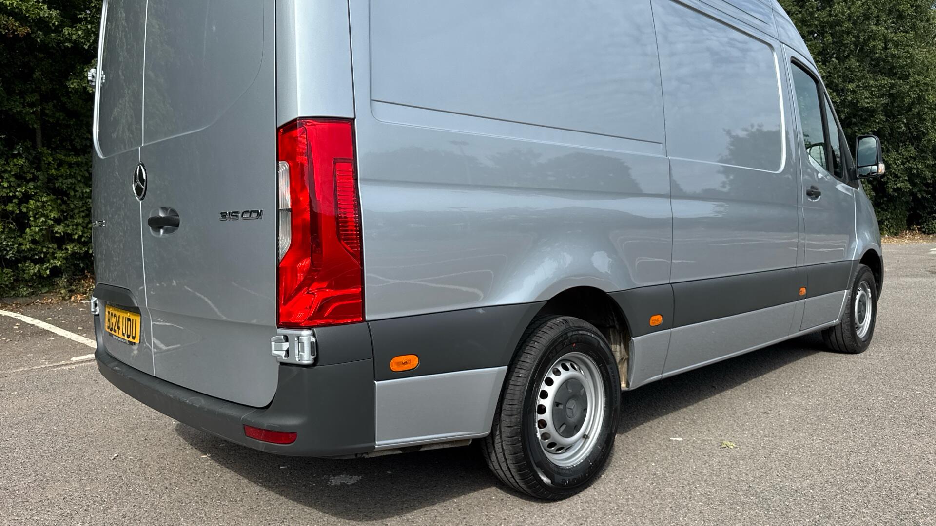 315CDI PRO 9G-Tronic RWD L2 H2 Eu6 150PS Image 41