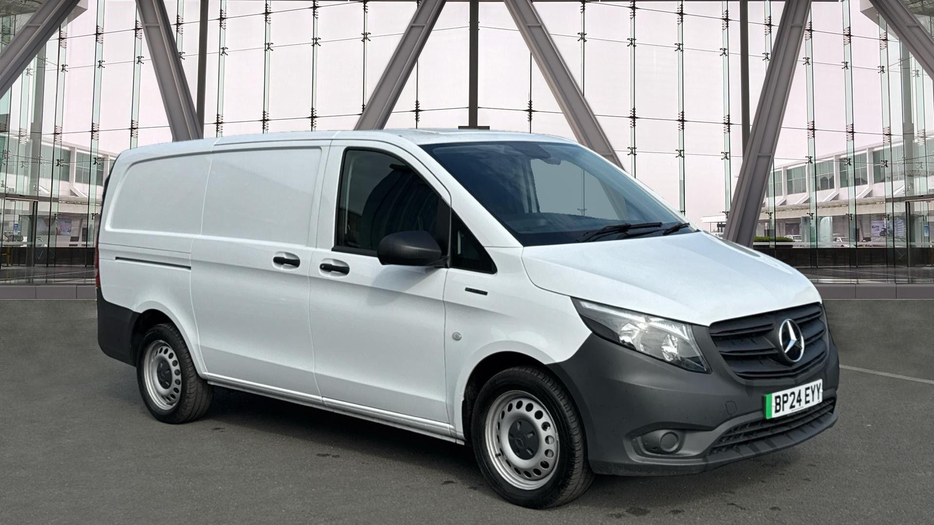 116 e 66kWh Progressive Auto FWD L2 6dr (LWB)