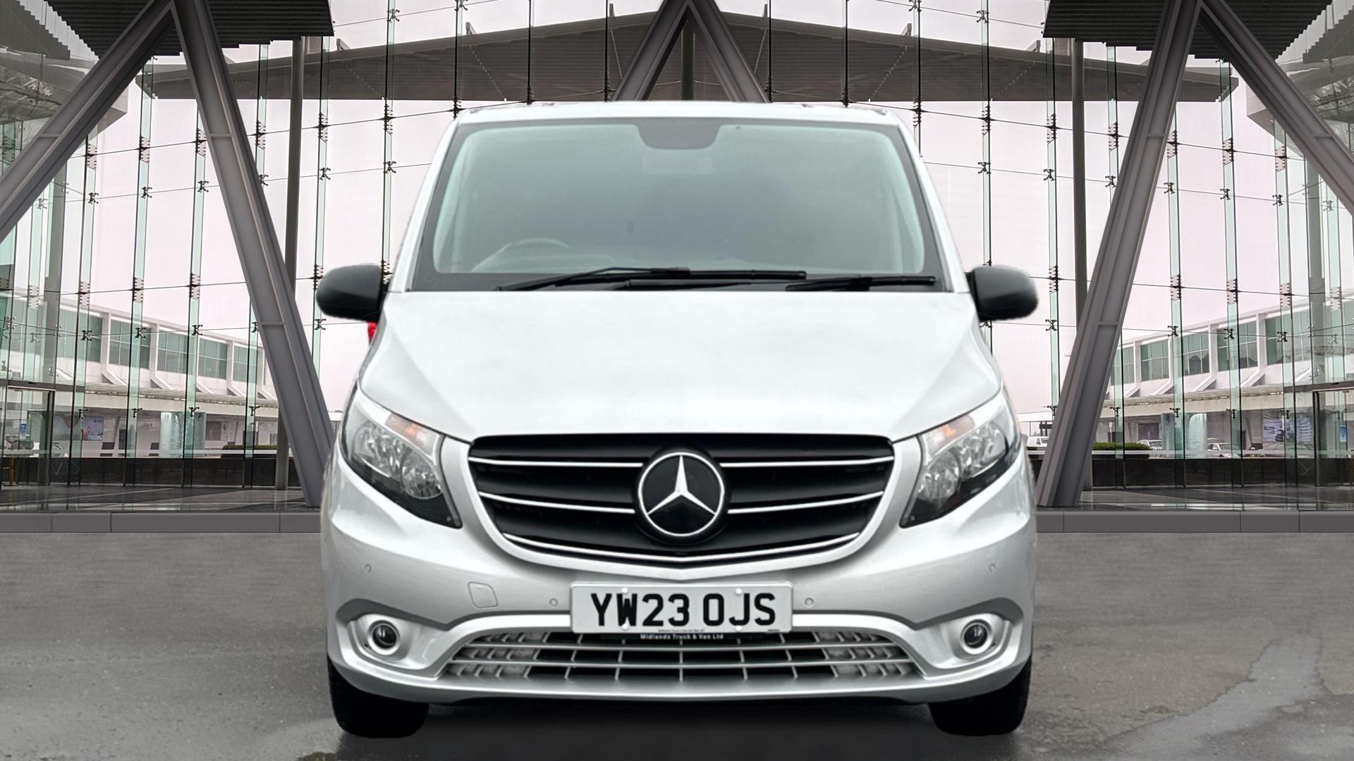 116CDI Premium Crew Van 9G-Tronic L2 Eu6 Image 19