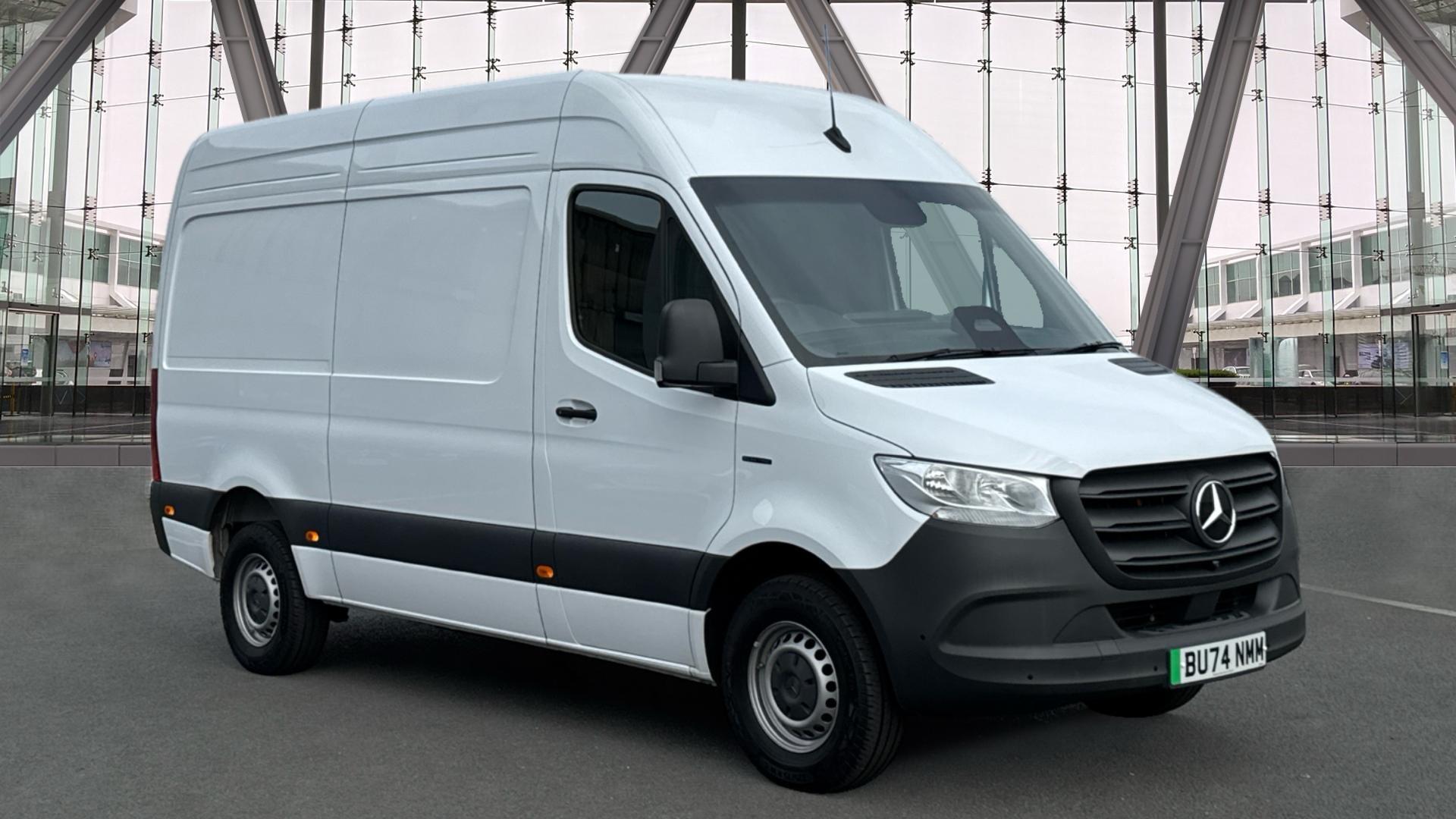 414 L2 Electric 81Kwh Panel Van