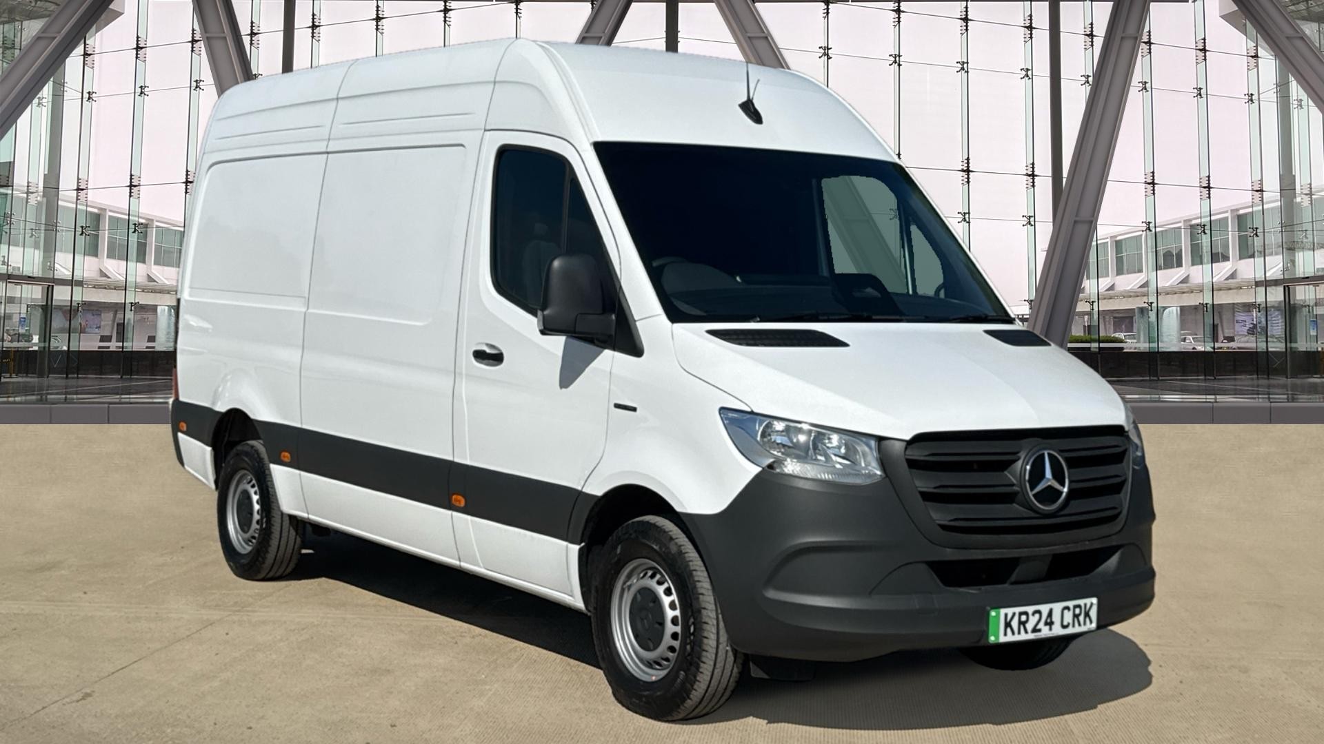 2024/24 MERCEDES-BENZ SPRINTER 100kW 81kWh Electric Pro Panel Van Auto L2 136PS
