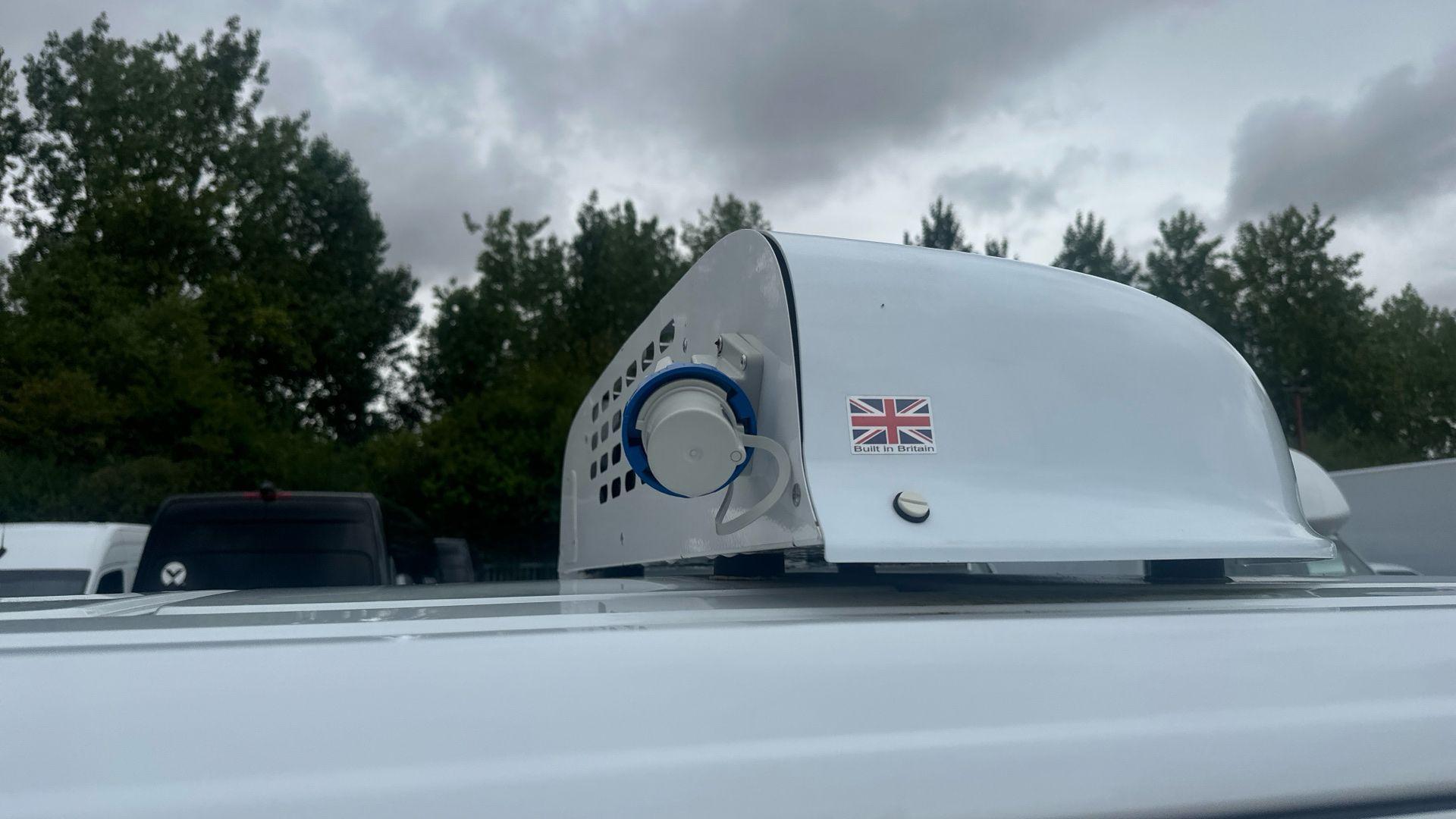 66kWh Progressive Auto FWD FRIDGE Image 74