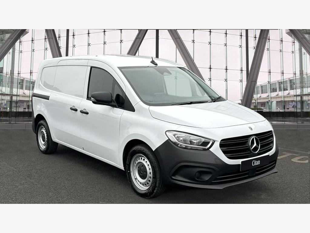 1.5 110 CDI BASE L2 Euro 6 (s/s) 6dr