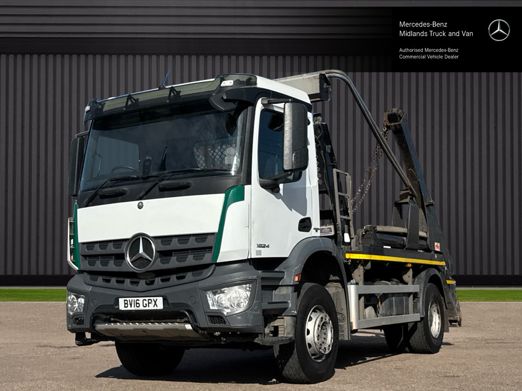 2016(16) Mercedes-Benz Arocs 1824 Skip Loader