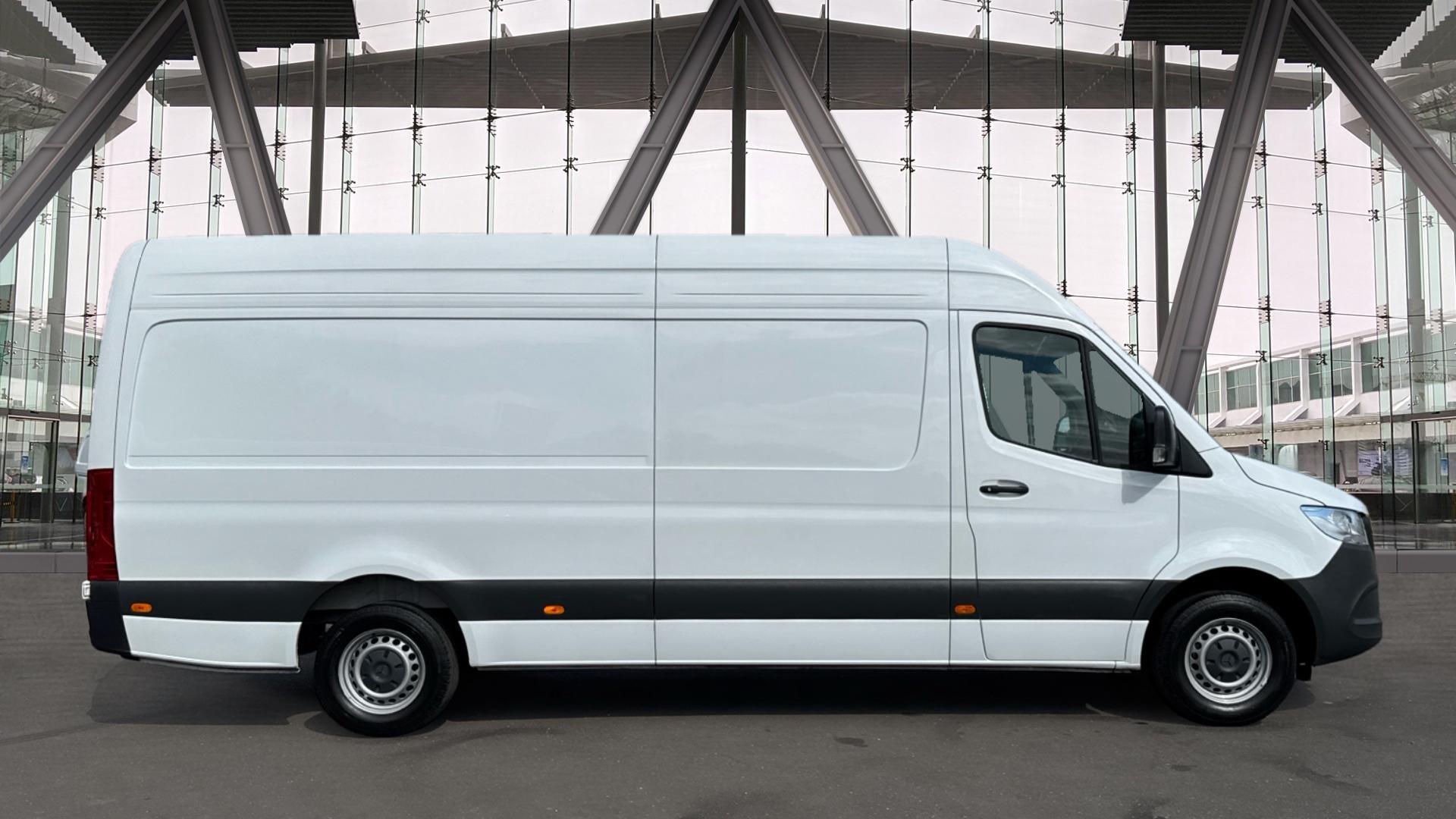 315 CDI Progressive RWD L3 H2 Eu6 150PS Image 12