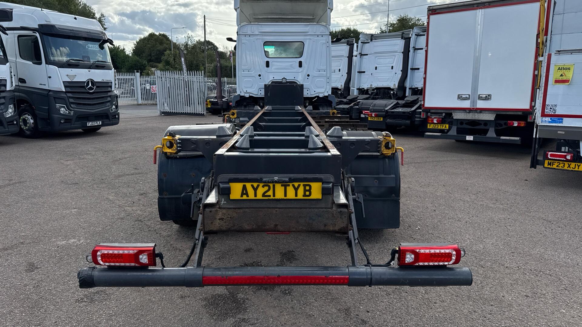 1835 Demount Chassis Image 27