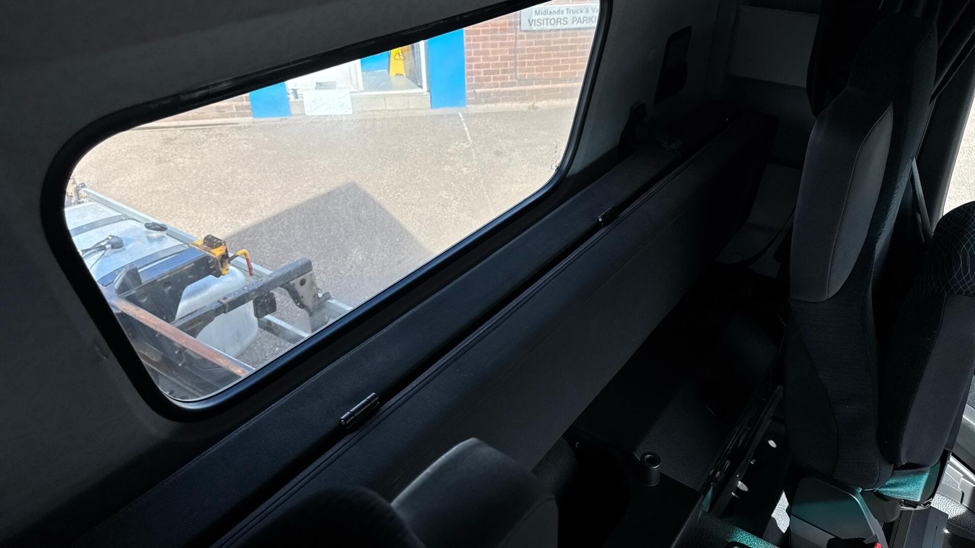 1835 Demount Chassis Image 34