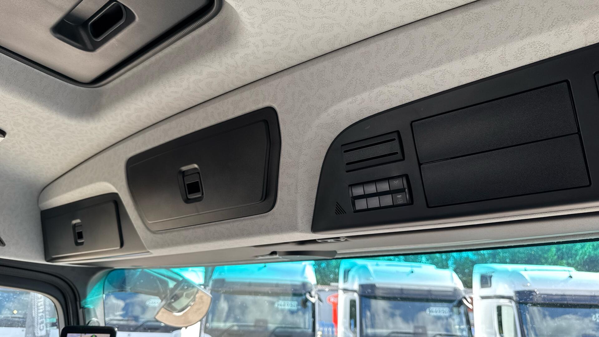 1835 Demount Chassis Image 40