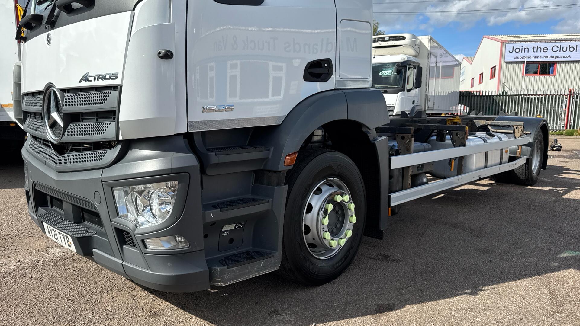 1835 Demount Chassis Image 47