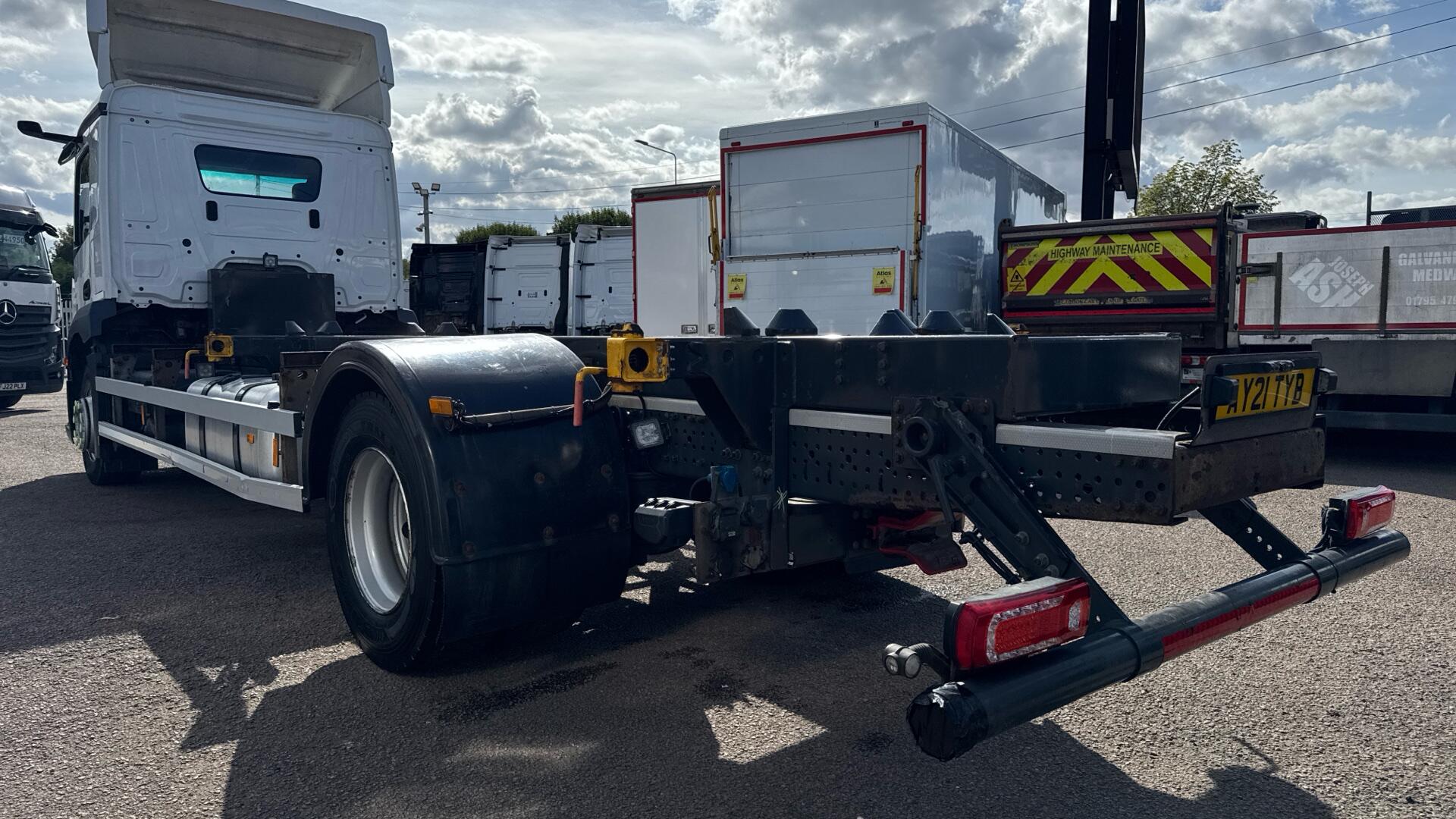 1835 Demount Chassis Image 49