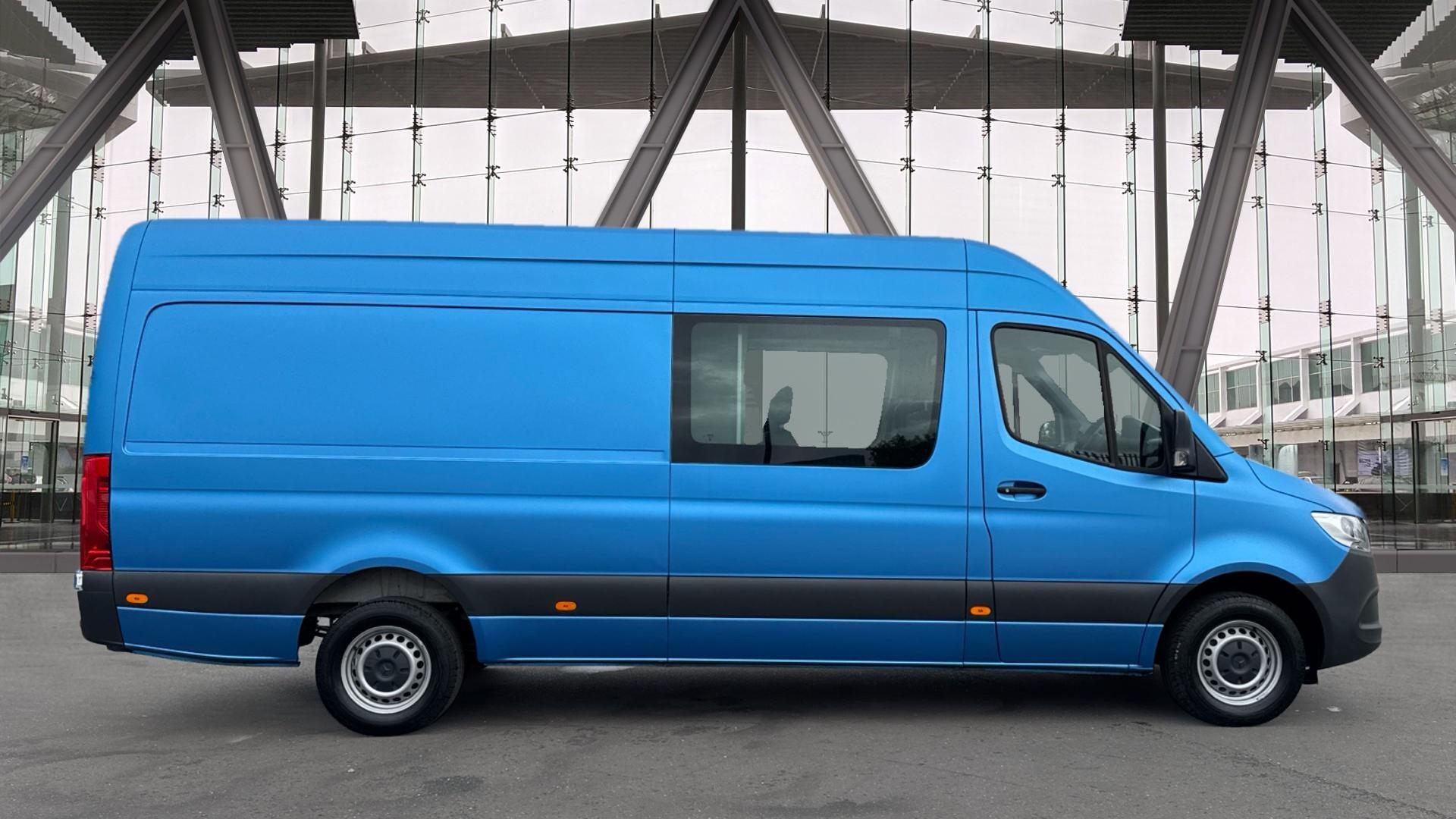 317CDI HD Progressive Crew Van L3 H2 Eu6 Image 12