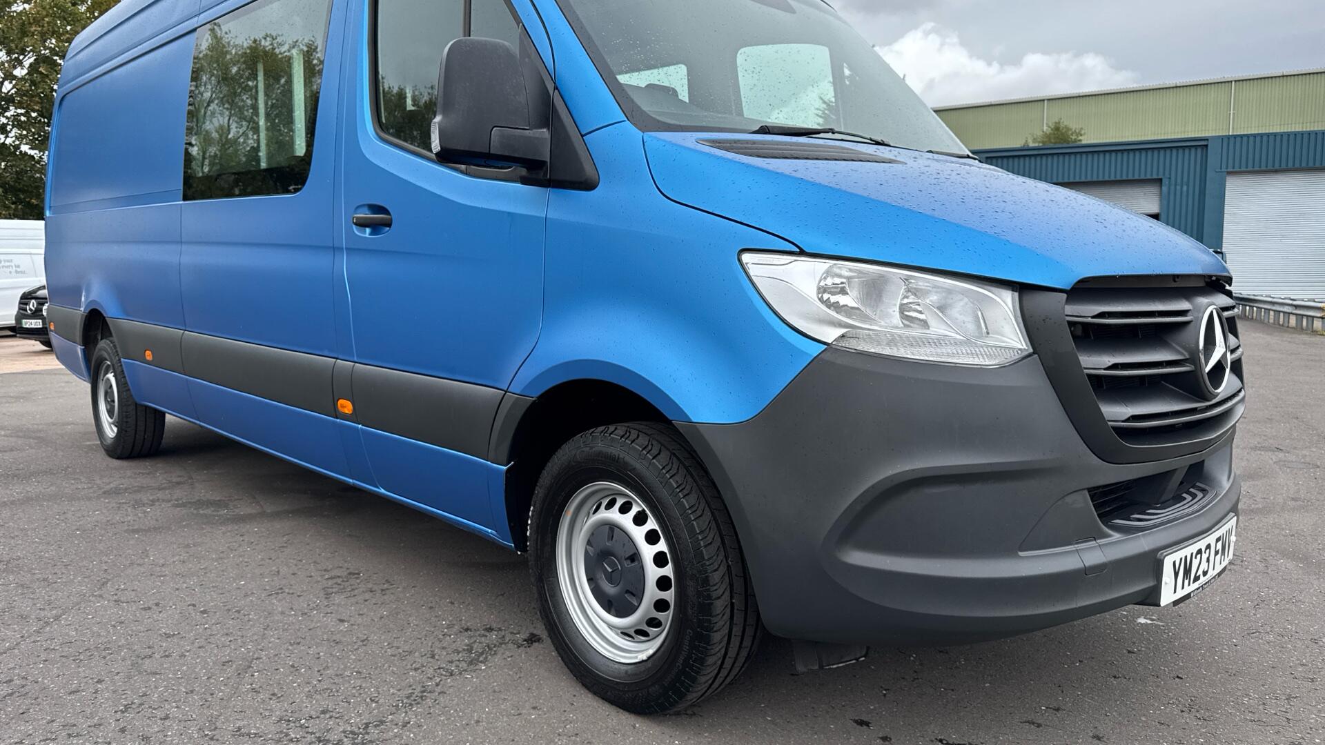 317CDI HD Progressive Crew Van L3 H2 Eu6 Image 42