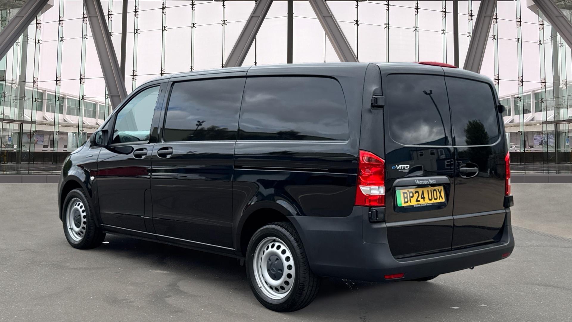 66kWh Progressive Electric Auto L2 115PS Image 17