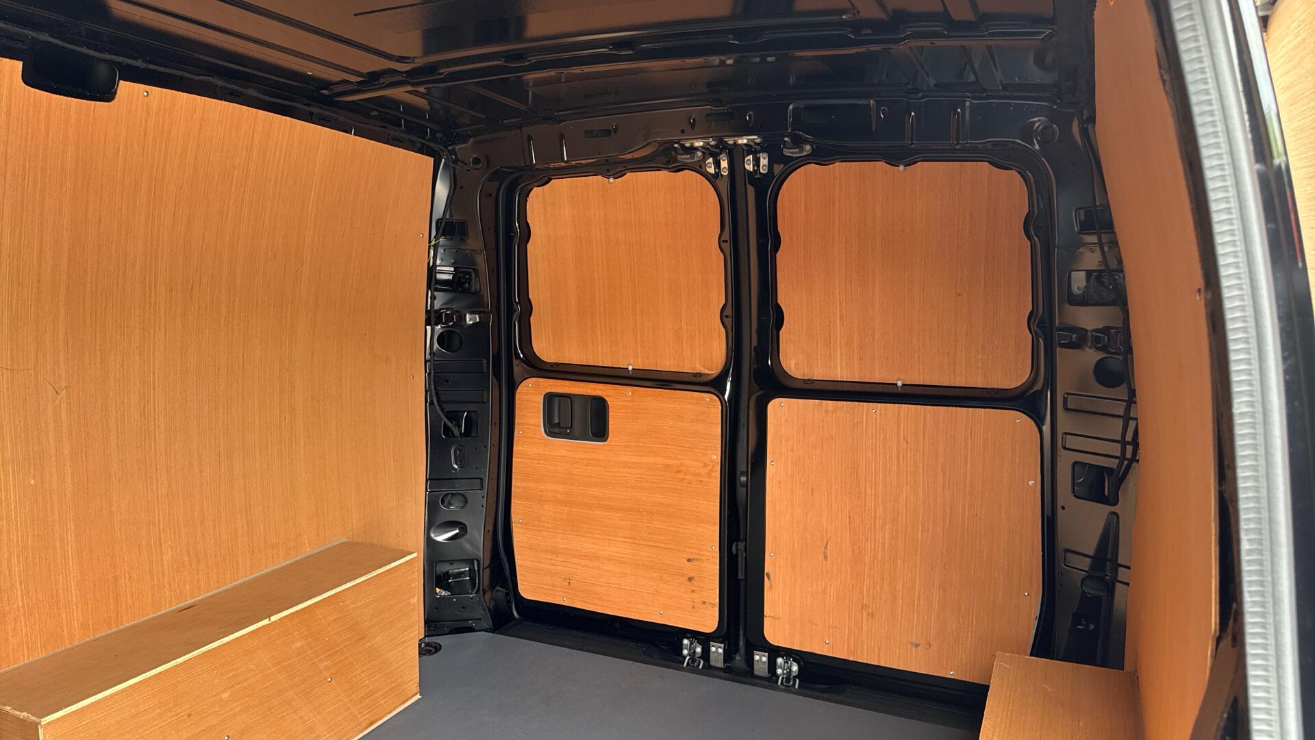 66kWh Progressive Electric Auto L2 115PS Image 27