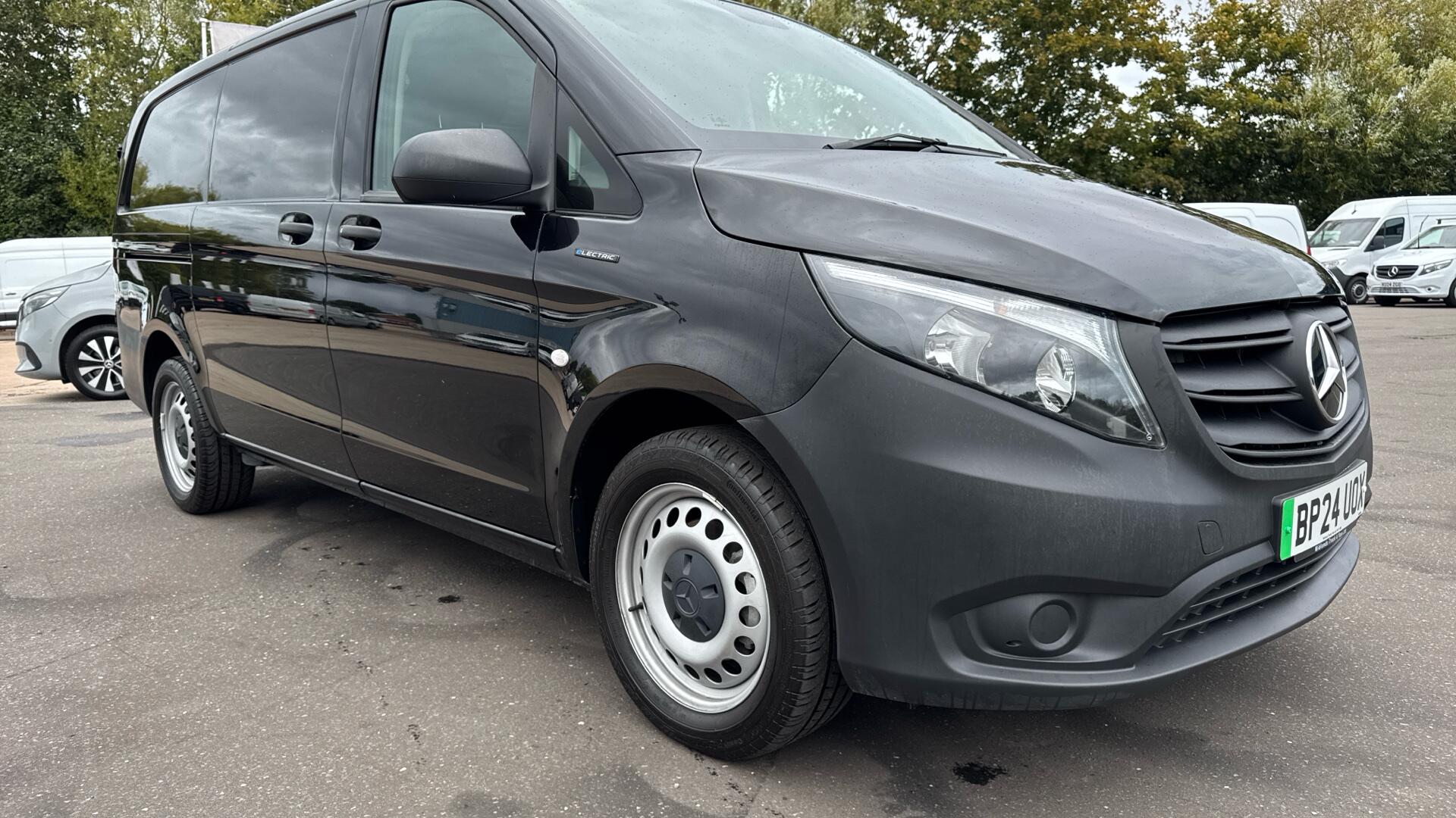 66kWh Progressive Electric Auto L2 115PS Image 42