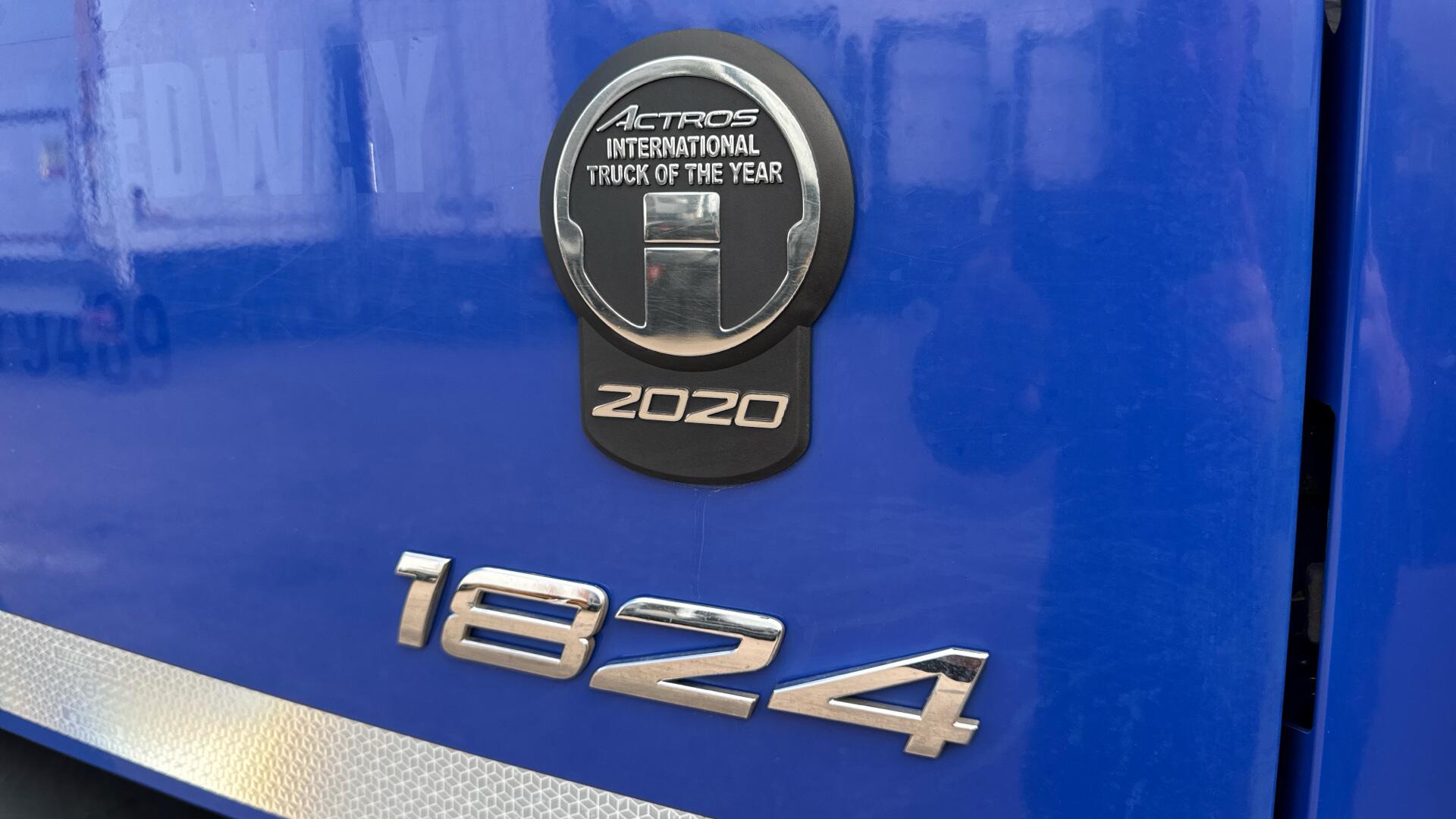 1824 Classic 26ft Dropside Image 41