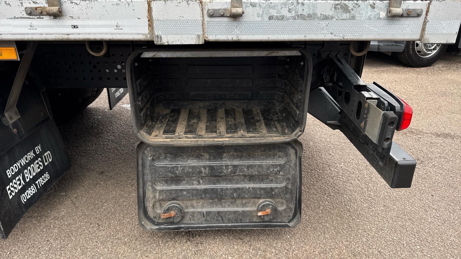 1824 Classic 26ft Dropside Image 42