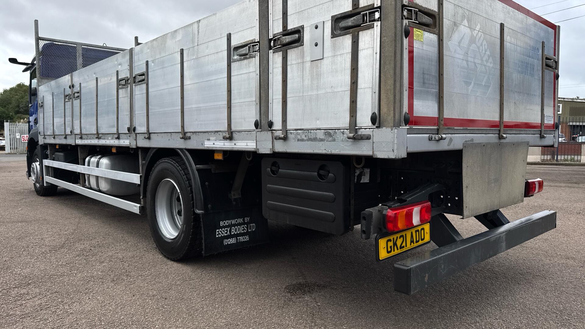 1824 Classic 26ft Dropside Image 46