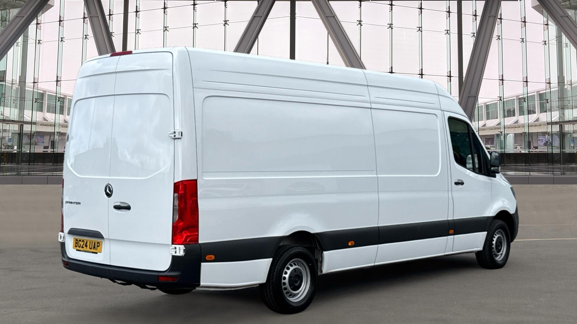 315 CDI Progressive RWD L3 H2 Eu6 150PS Image 16