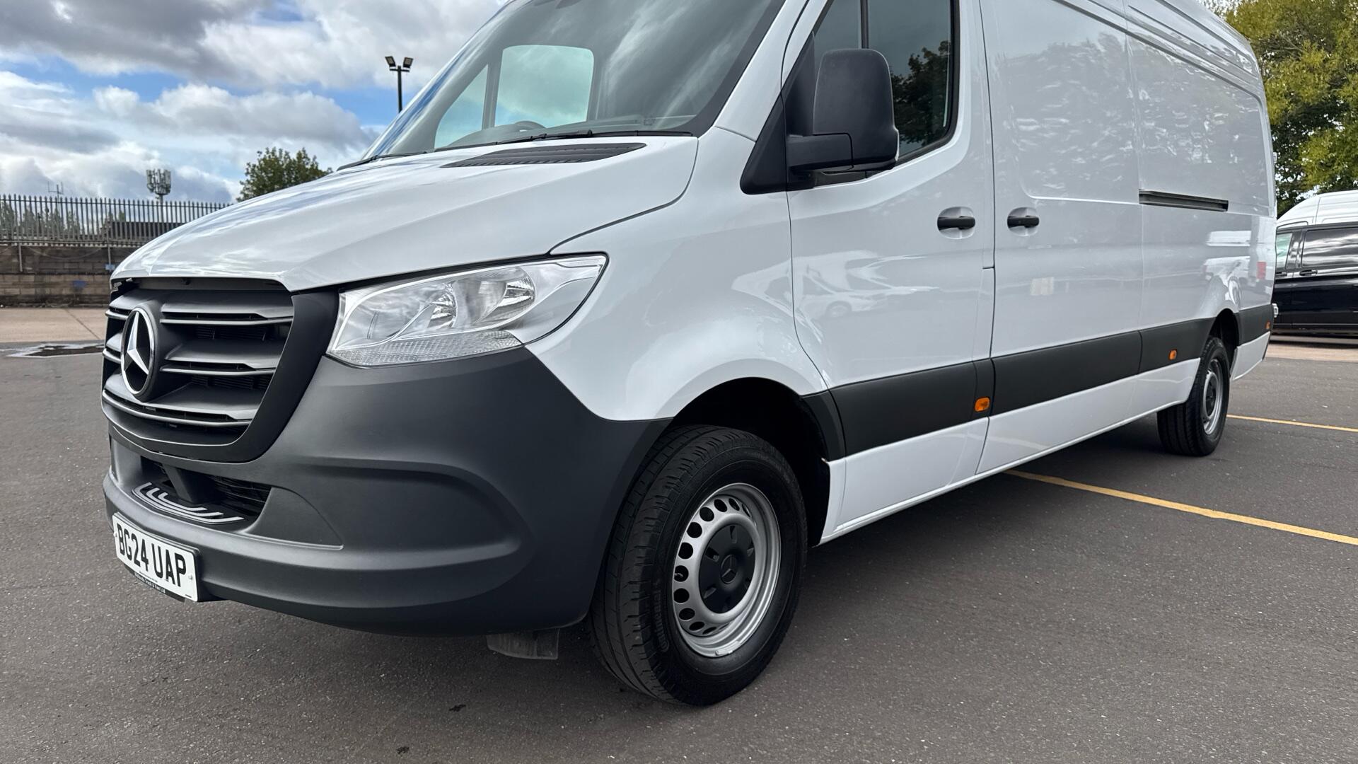 315 CDI Progressive RWD L3 H2 Eu6 150PS Image 36