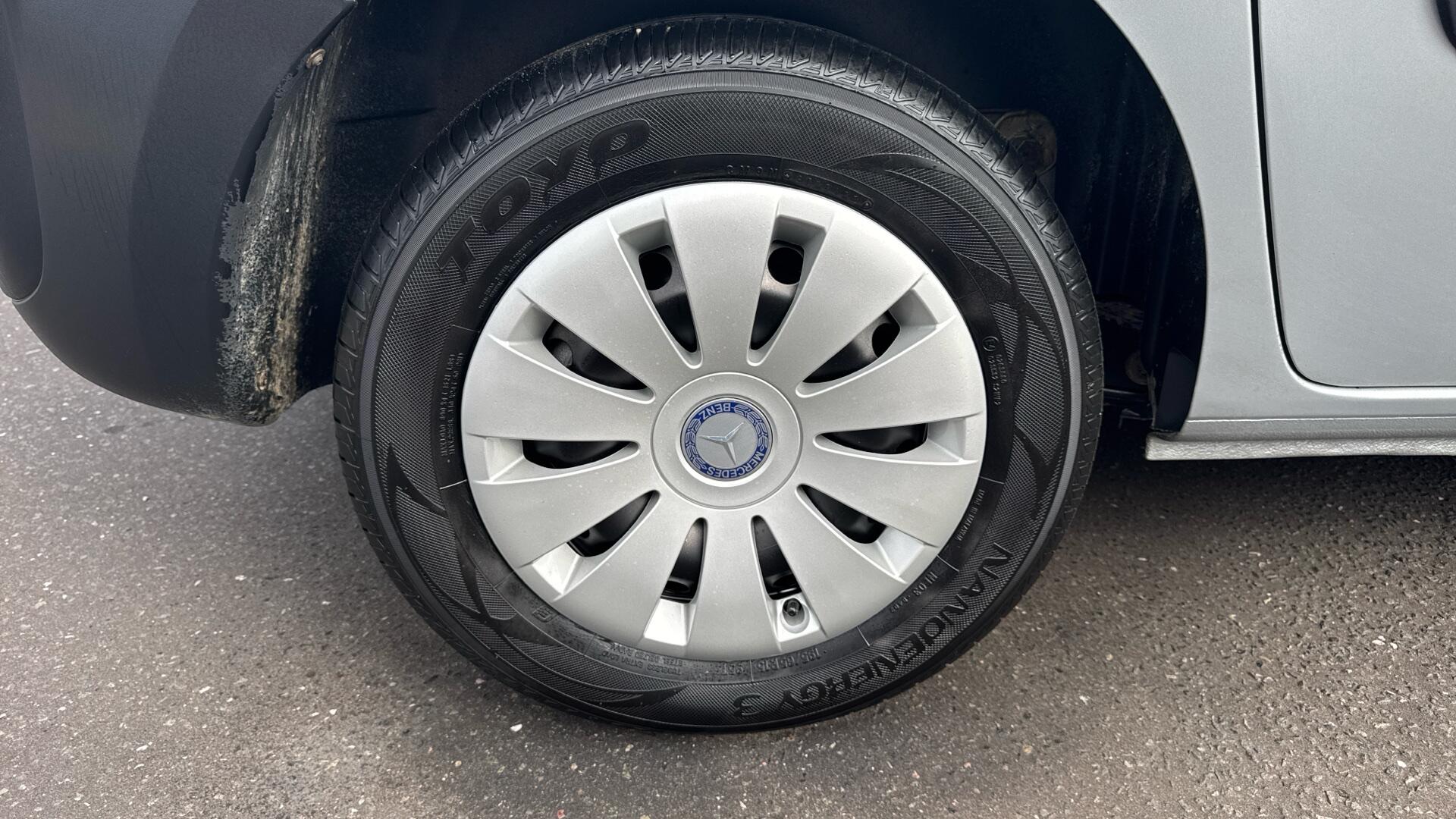 111 CDI PRO Tourer L2 Eu6 114PS 5 Seats Image 47