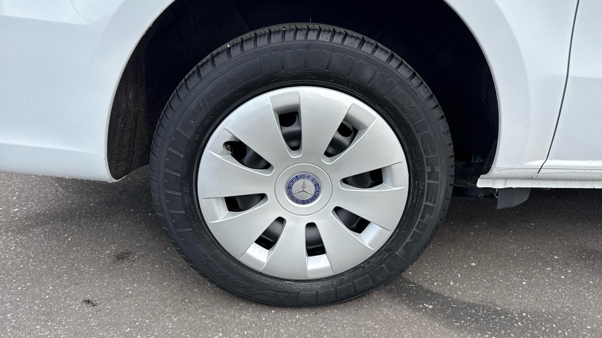 110 CDI Progressive FWD L2 Eu6 102PS Image 46
