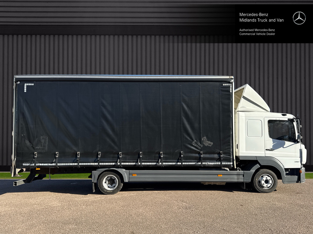 818 Curtainside Sleeper Image 12