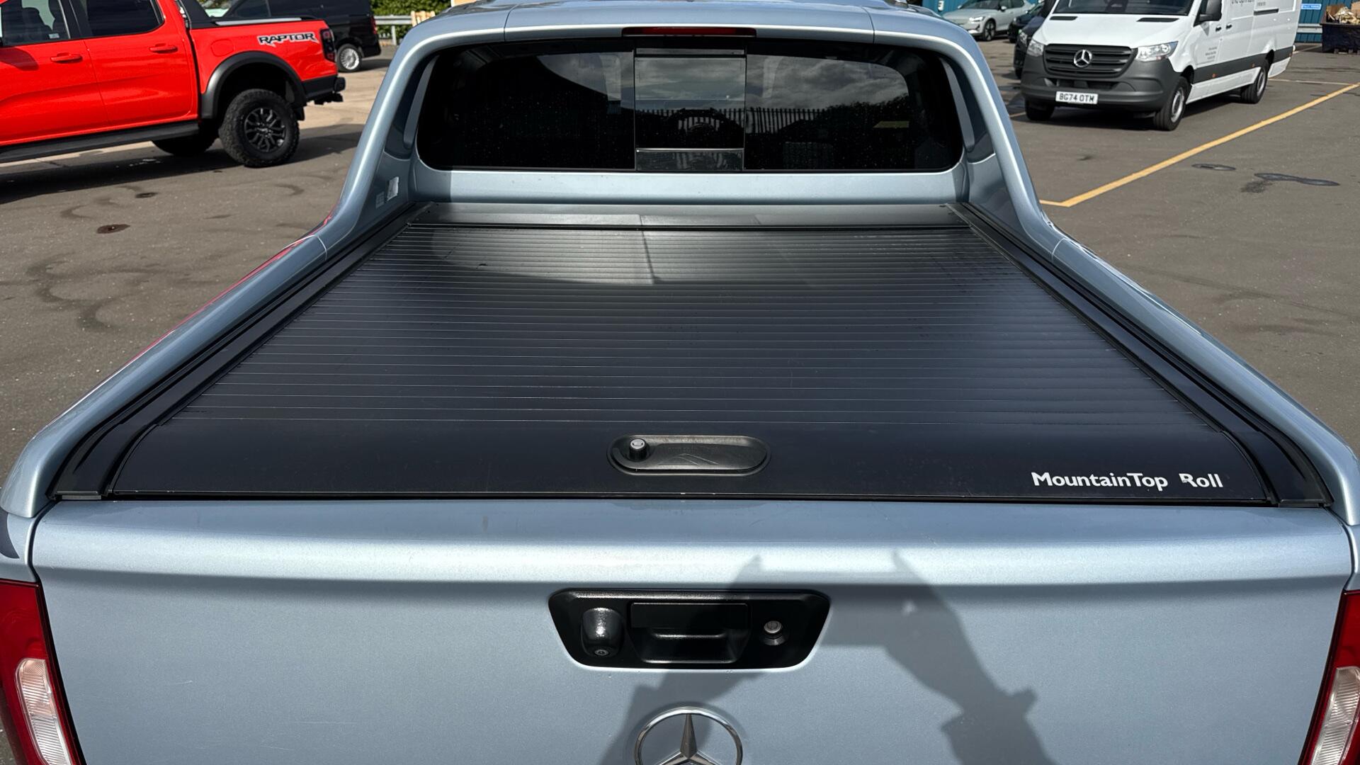 X250d Progressive Elem 4MATIC Eu6 190PS Image 13
