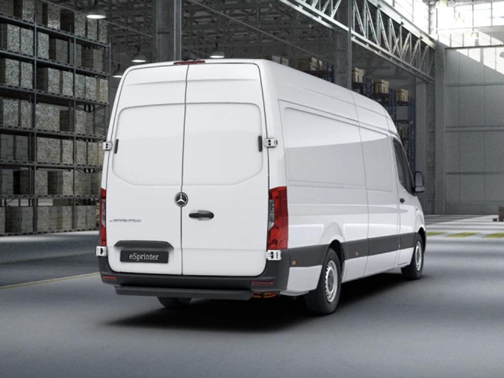 314 81kWh PRO Auto RWD L3 H2 5dr Image 15