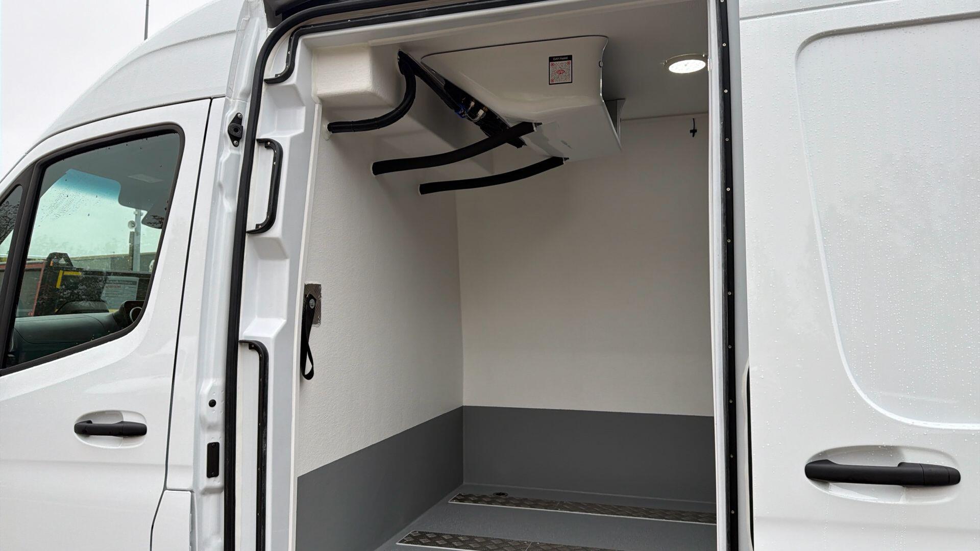 2.0 315 CDI PRO RWD L2 H2 - FRIDGE DZ Image 22