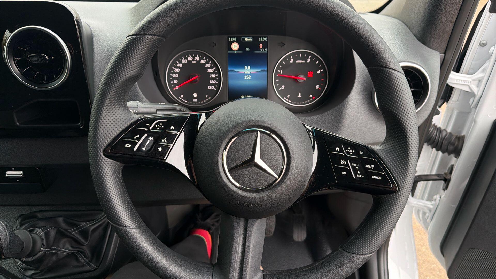 2.0 315 CDI PRO RWD L2 H2 - FRIDGE DZ Image 35