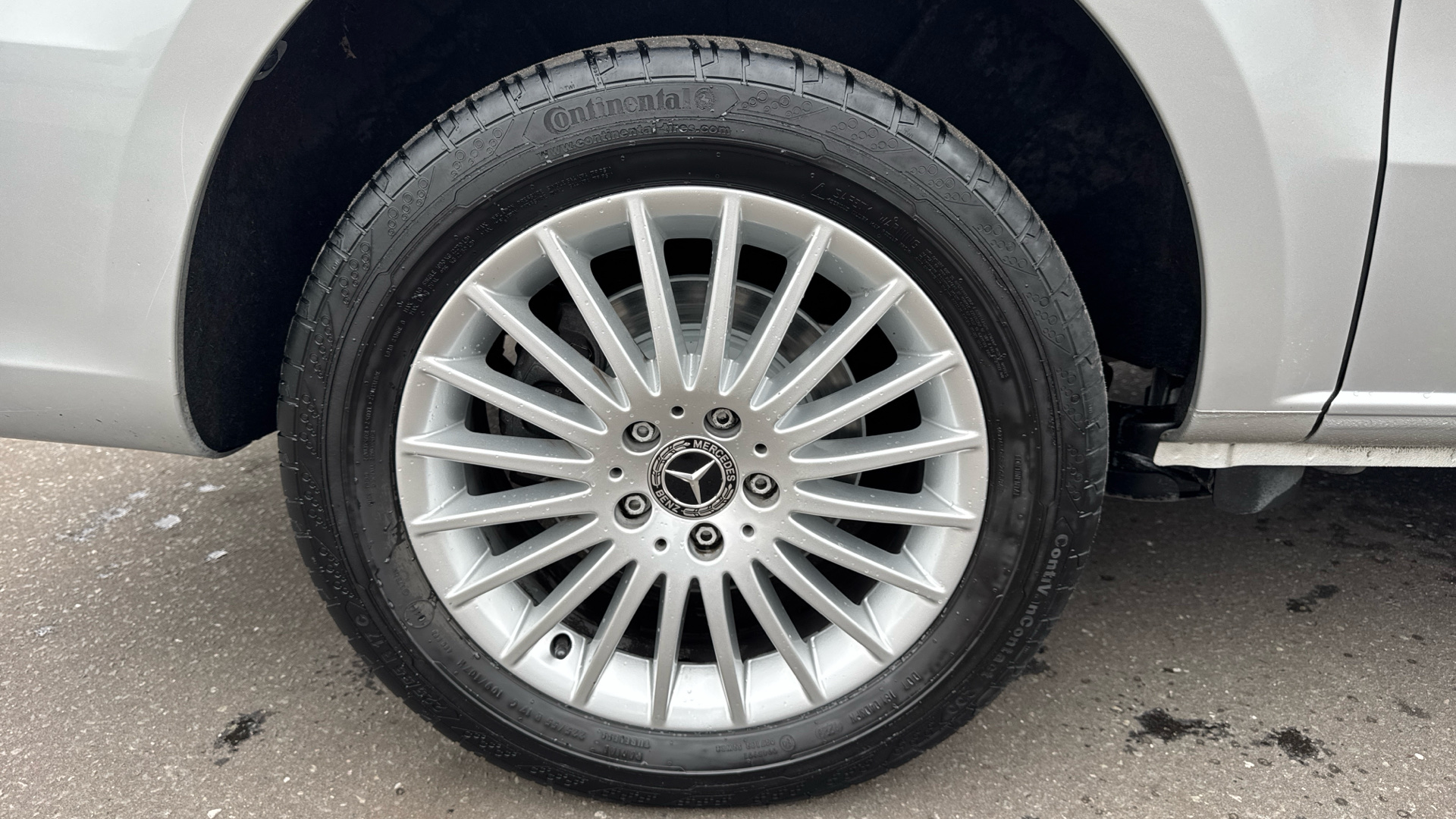 2023/23 MERCEDES-BENZ VITO 116CDI Premium Crew Van 9G-Tronic L2 Eu6 163PS - NO VAT Image 47