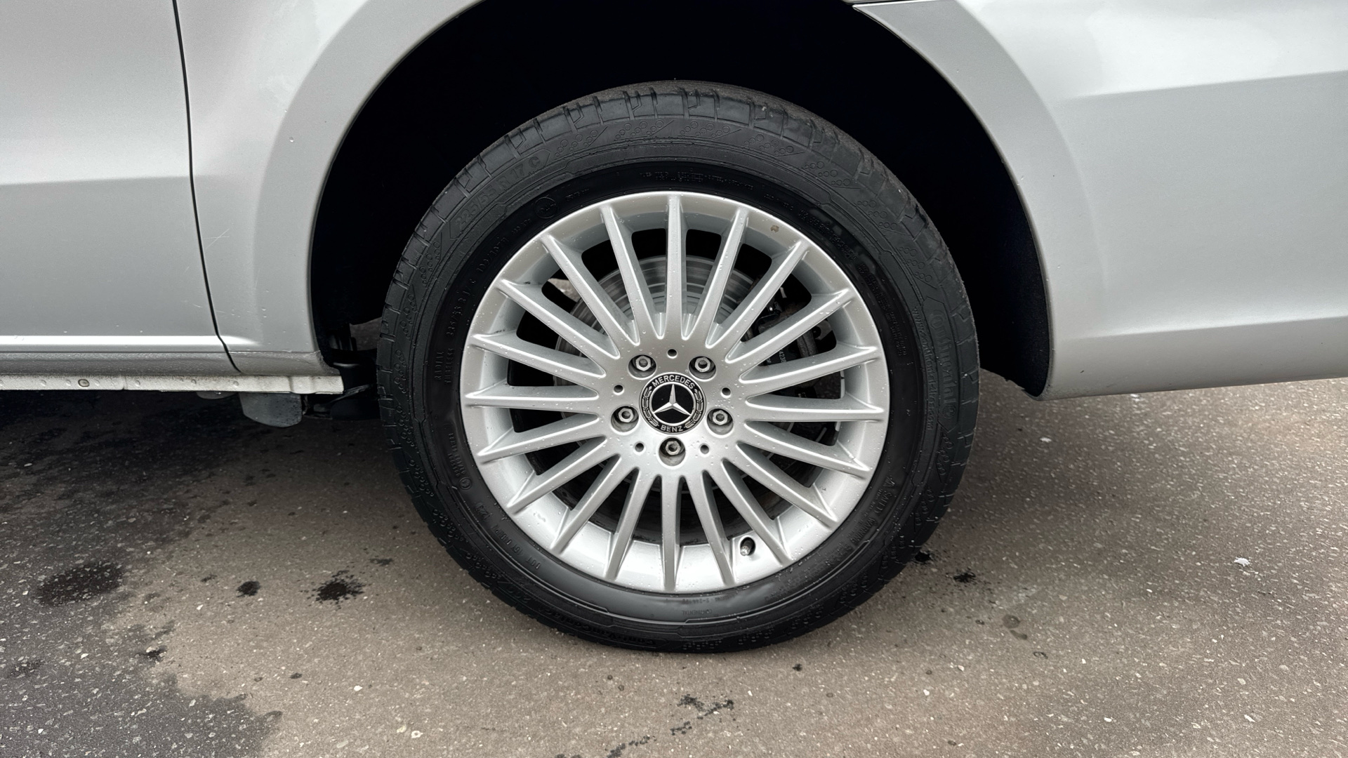 2023/23 MERCEDES-BENZ VITO 116CDI Premium Crew Van 9G-Tronic L2 Eu6 163PS - NO VAT Image 48