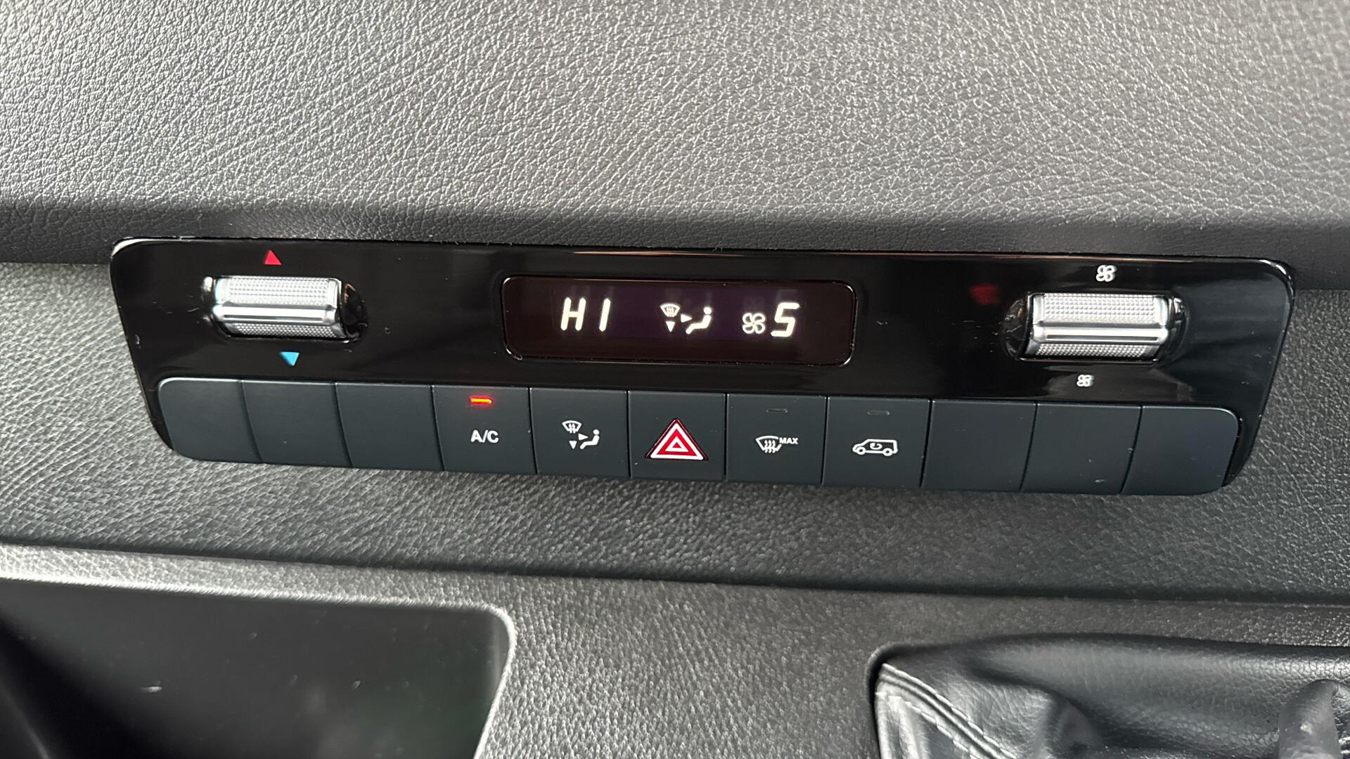 315 CDI Progressive FWD L2 H2 Eu6 150PS Image 13