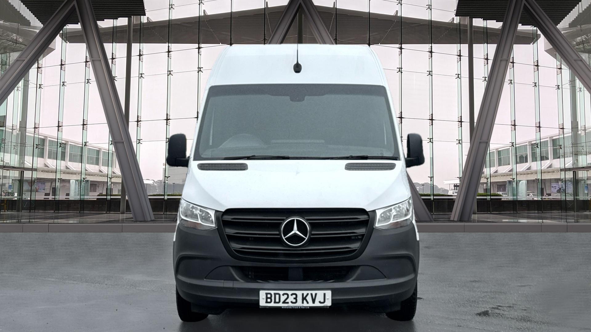 315 CDI Progressive FWD L2 H2 Eu6 150PS Image 19