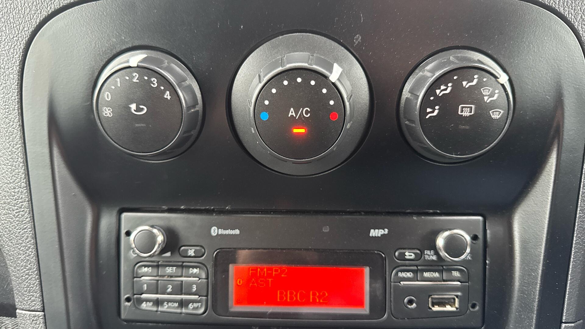 109 CDI Pure Panel Van L2 Eu6 94PS Image 35
