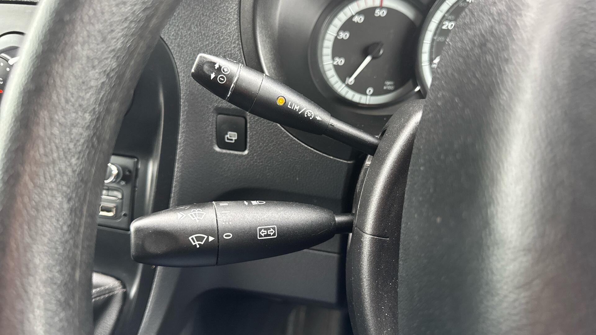 109 CDI Pure Panel Van L2 Eu6 94PS Image 36