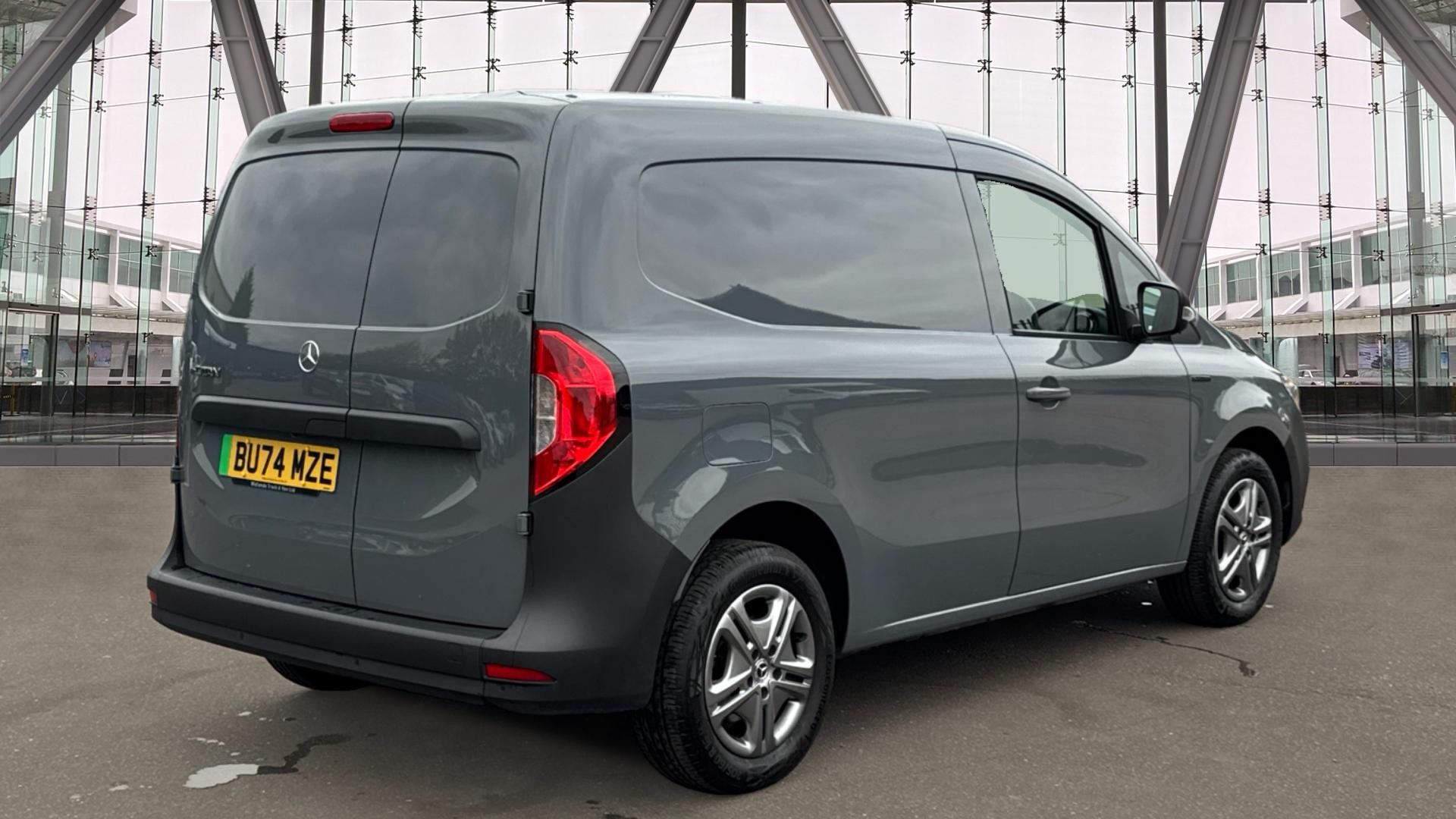 2024/74 MERCEDES-BENZ CITAN 90kW 45kWh Progressive Panel Van Auto L1 122PS Image 13