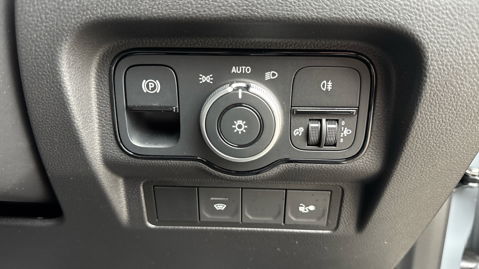 2024/74 MERCEDES-BENZ CITAN 90kW 45kWh Progressive Panel Van Auto L1 122PS Image 37